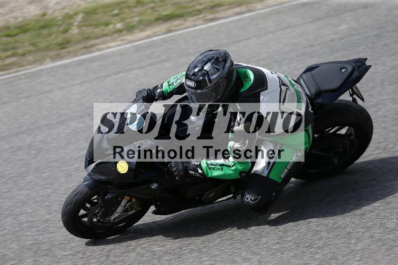 /09 19.04.2026  Caremotion get faster ADR/Gruppe gelb/90